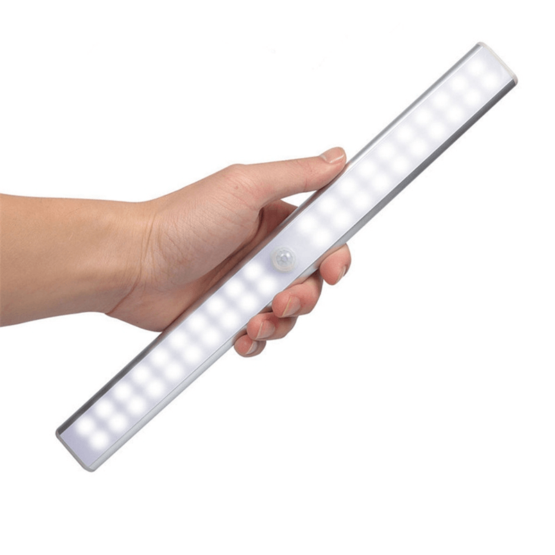 Luz de LED Luminária com Sensor de Movimento Ledmax®